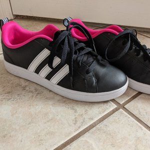 Adidas tennis shoes